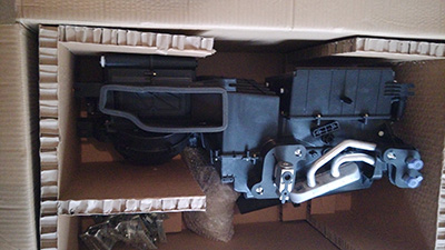 前后空調(diào)總成