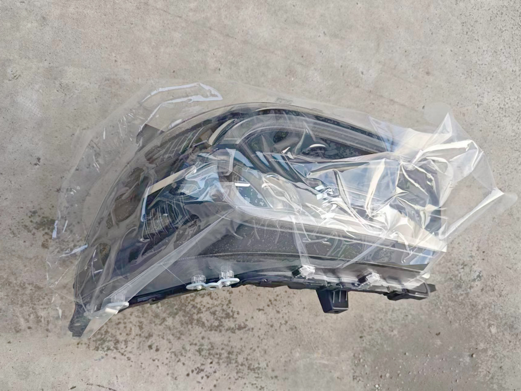 1721034145153412.jpg 大拿V1 外觀件 前組合大燈.jpg